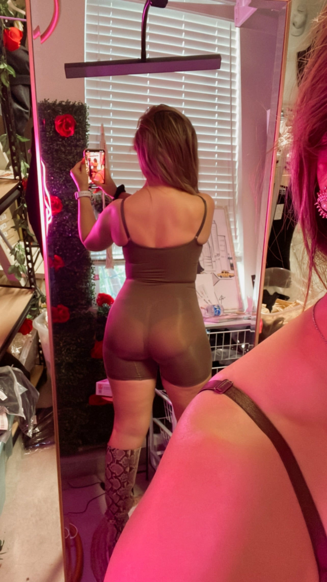 Seamless Shape Wear